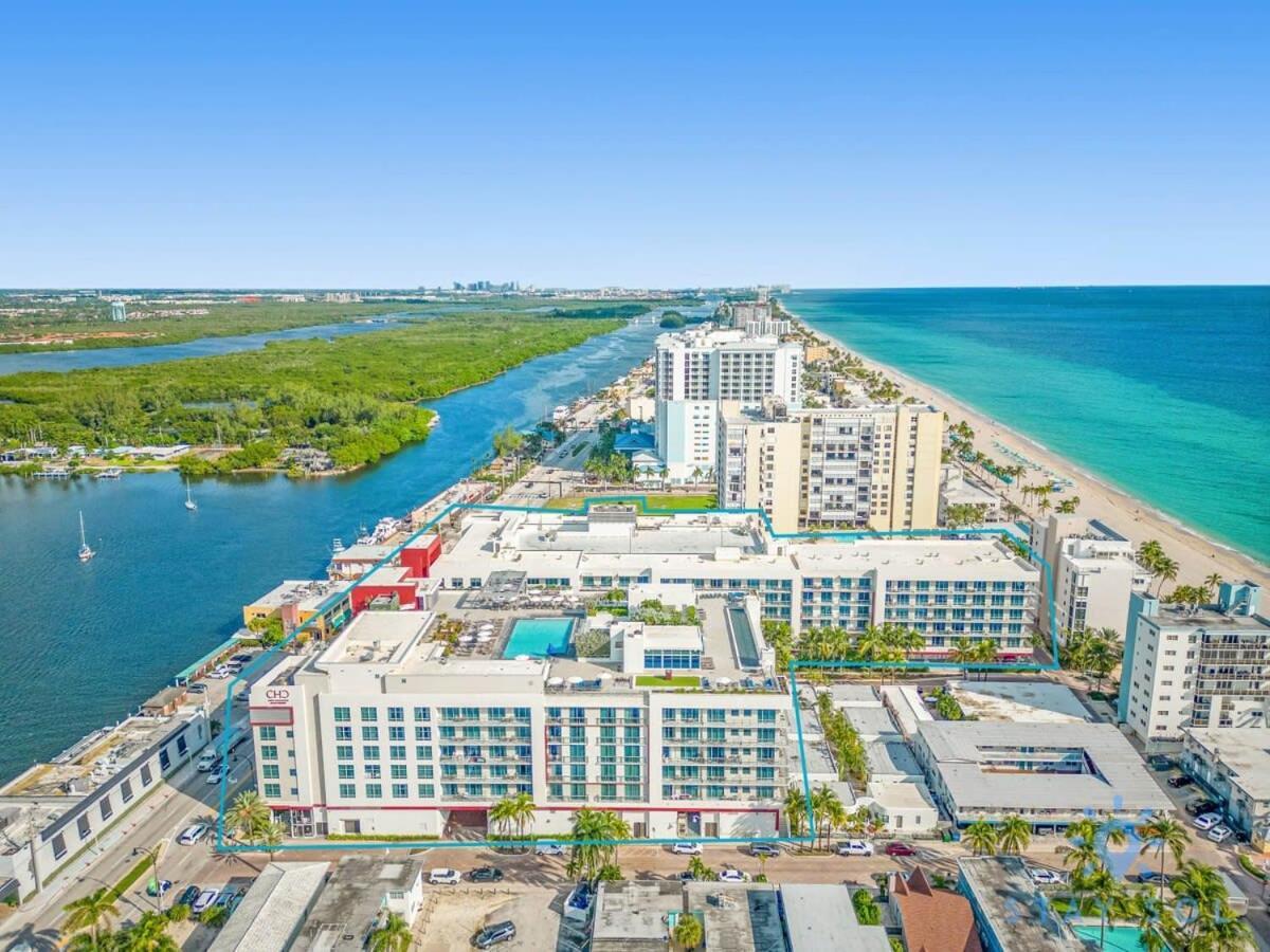 Rooftop Pool - Balcony - - Gym Apartment *